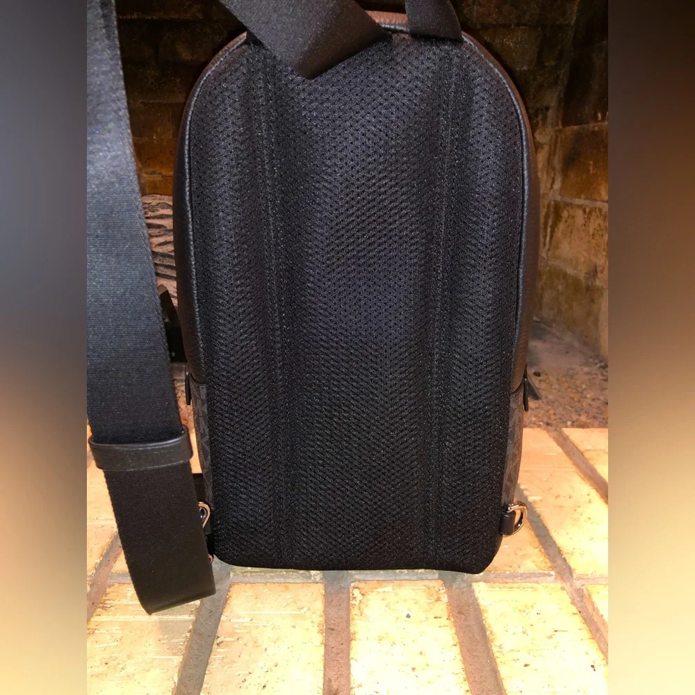 💥Moving to @the_bag_guy💥Michael Kors - Mason Varsity Stripe Sling Pack - Picture 7 of 16